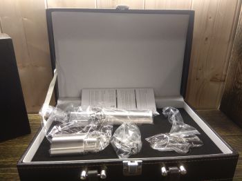 Khui điện hộp da