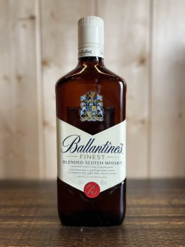 Ballantine's ( 750ml)